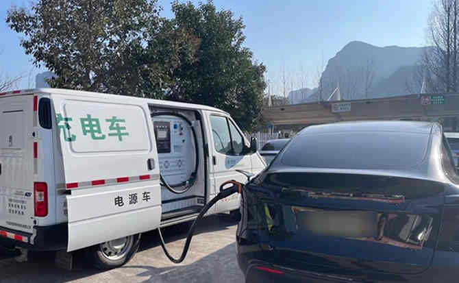 天宁区汽车搭电
