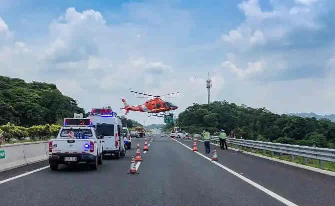 天宁区高速公路汽车救援案例